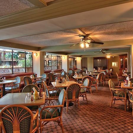 Clarion Inn Conference Center Modesto Extérieur photo