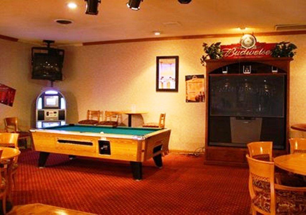 Clarion Inn Conference Center Modesto Extérieur photo